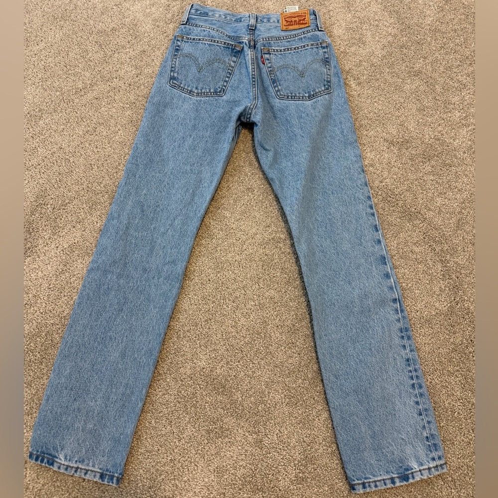 Levi's Women's 501 High Rise Straight Leg Jeans 24 X 30 Color Lane Change Ripped - Picture 7 of 13